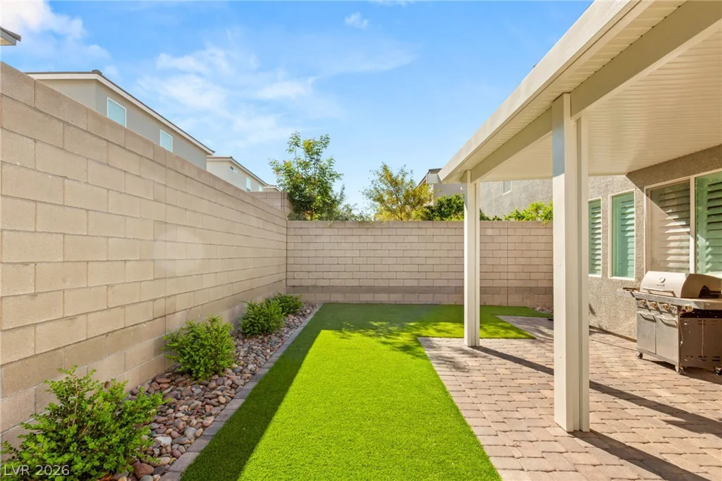 10193 Chockstone, Las Vegas, NV 89166