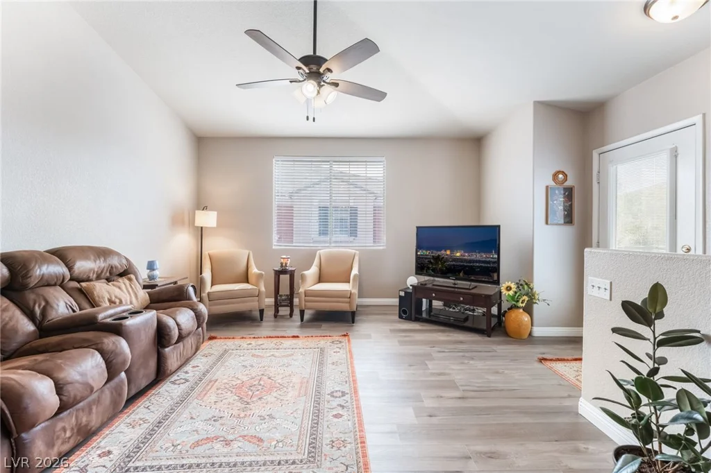 1508 Blackcombe, Las Vegas, NV 89128