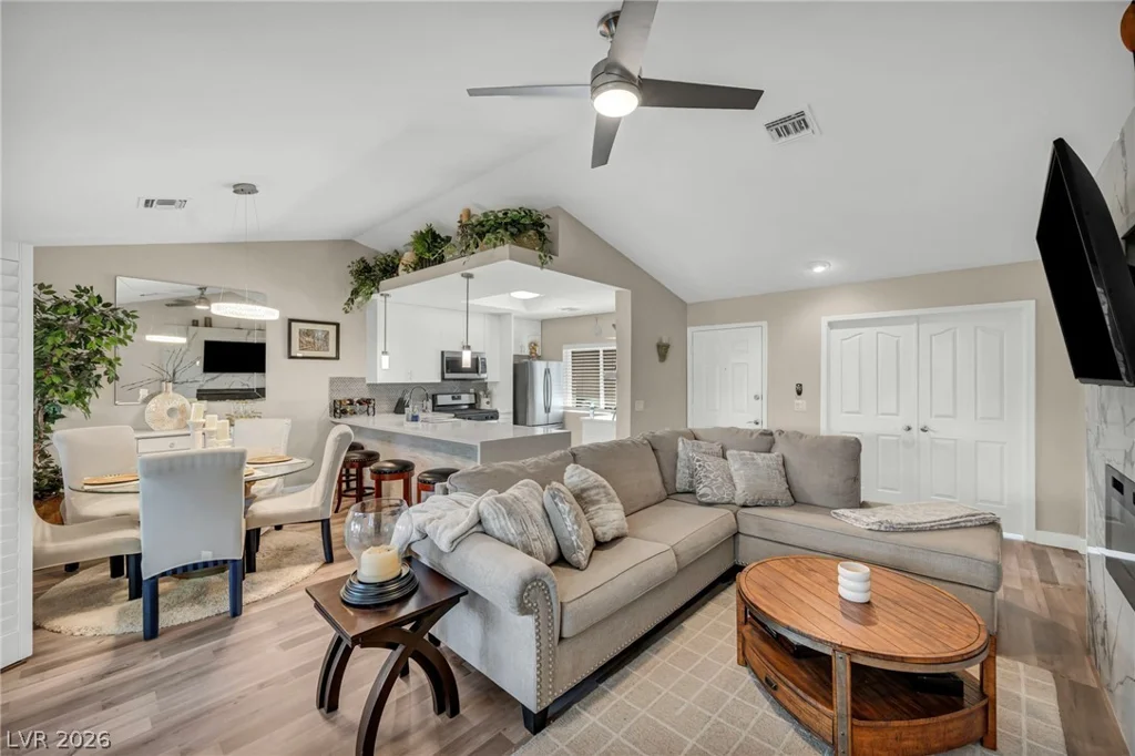 8912 Evening Star, Las Vegas, NV 89134