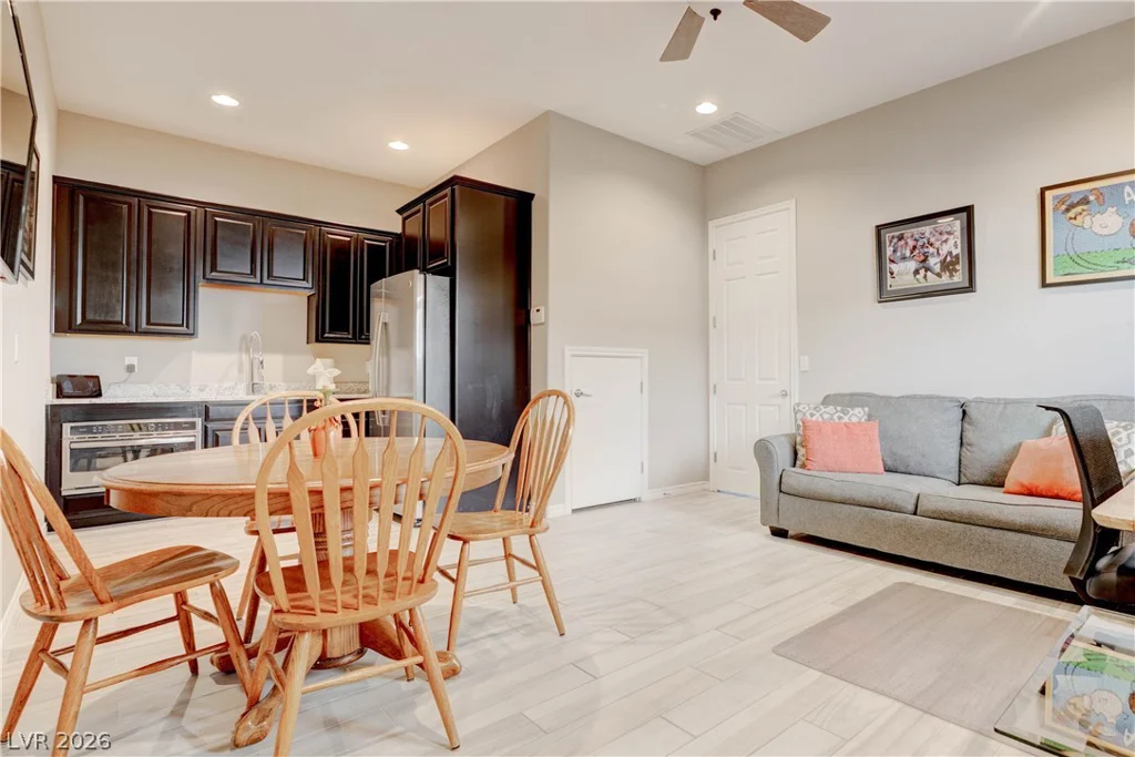 9626 Aqua Harbor, Las Vegas, NV 89178