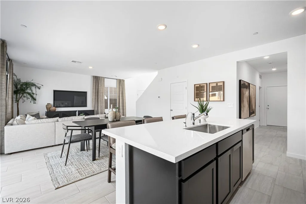 140 Harper Crest, Henderson, NV 89011