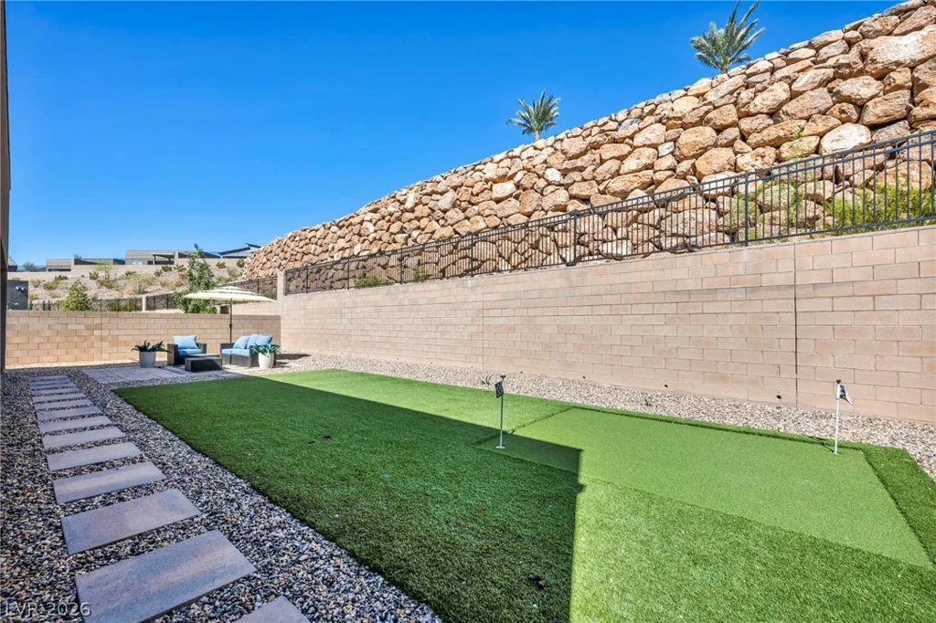 64 Reverie Heights, Henderson, NV 89011