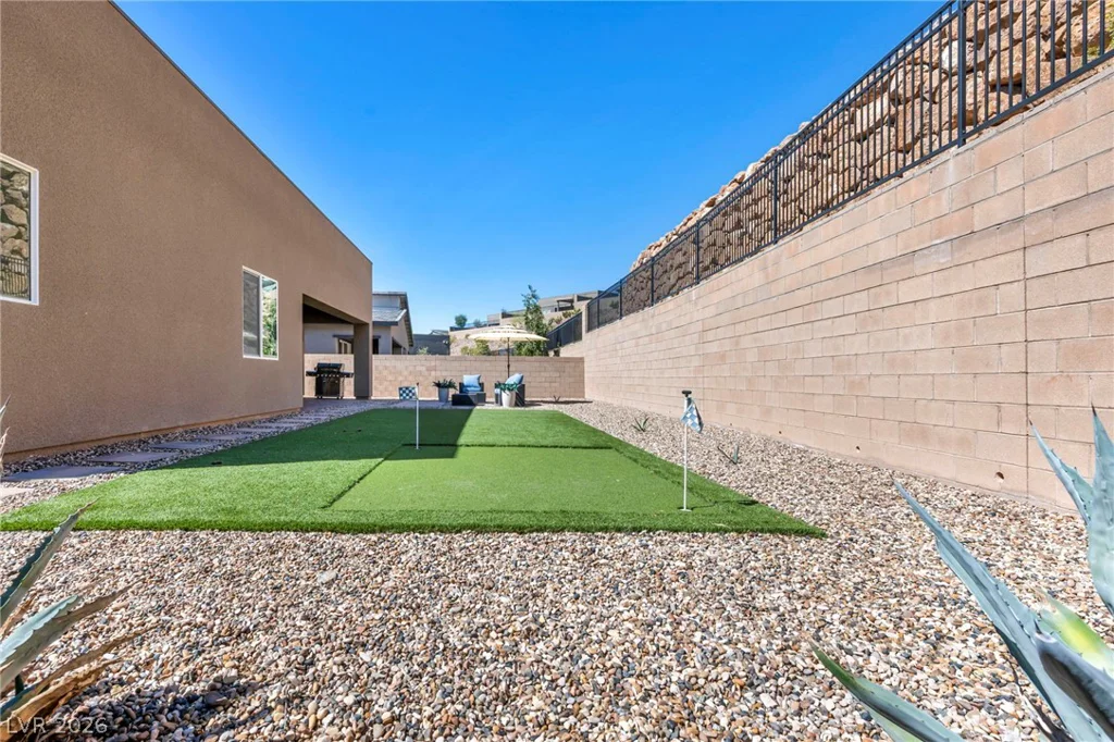 64 Reverie Heights, Henderson, NV 89011