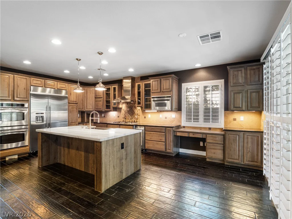 12113 El Portico, Las Vegas, NV 89138
