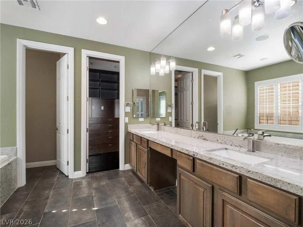 12113 El Portico, Las Vegas, NV 89138