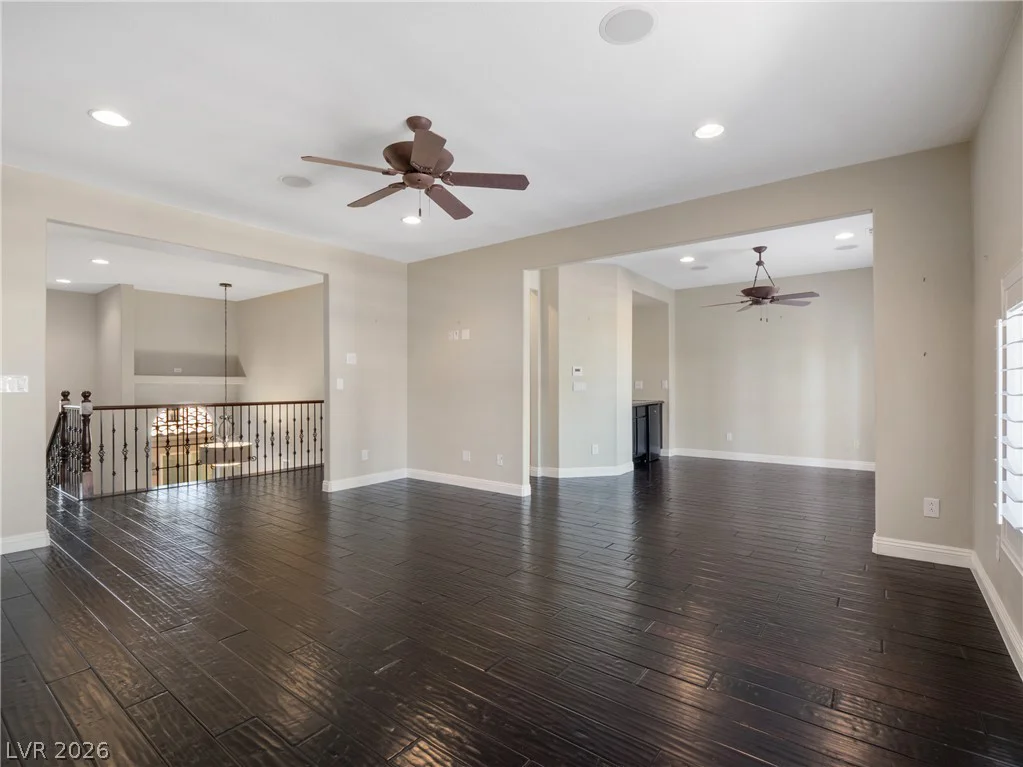 12113 El Portico, Las Vegas, NV 89138