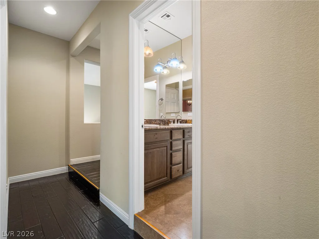 12113 El Portico, Las Vegas, NV 89138
