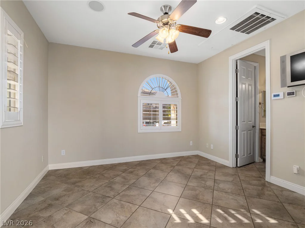 12113 El Portico, Las Vegas, NV 89138