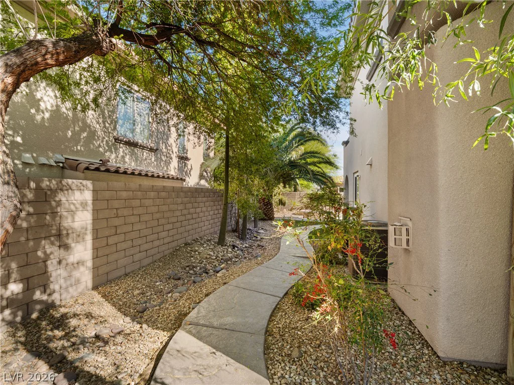 12113 El Portico, Las Vegas, NV 89138