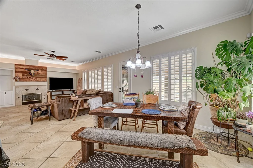 7030 Painted Paradise, Las Vegas, NV 89131
