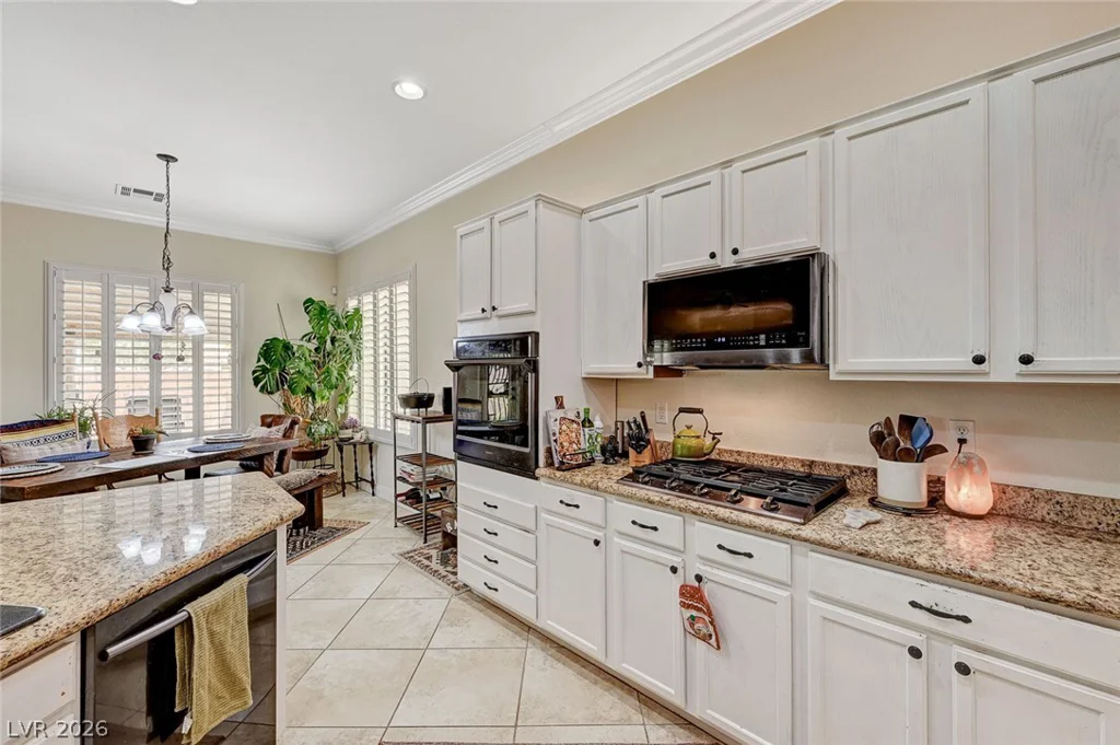 7030 Painted Paradise, Las Vegas, NV 89131
