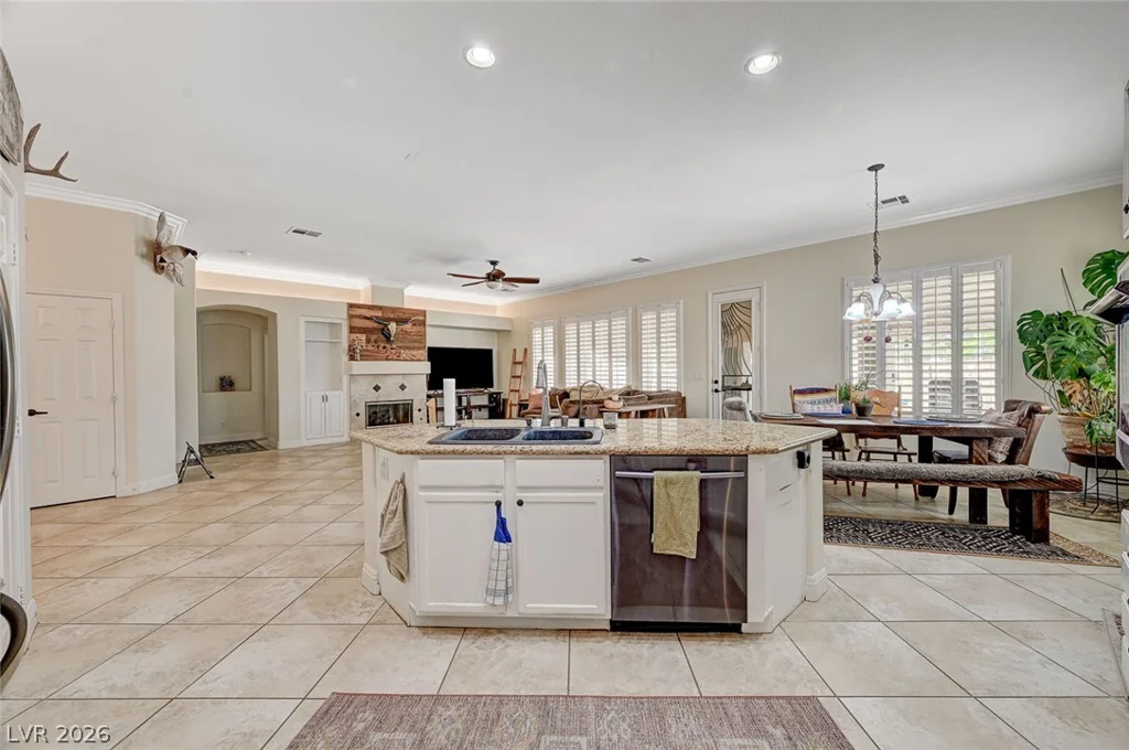 7030 Painted Paradise, Las Vegas, NV 89131