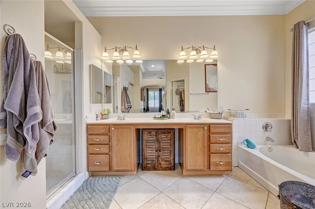 7030 Painted Paradise, Las Vegas, NV 89131