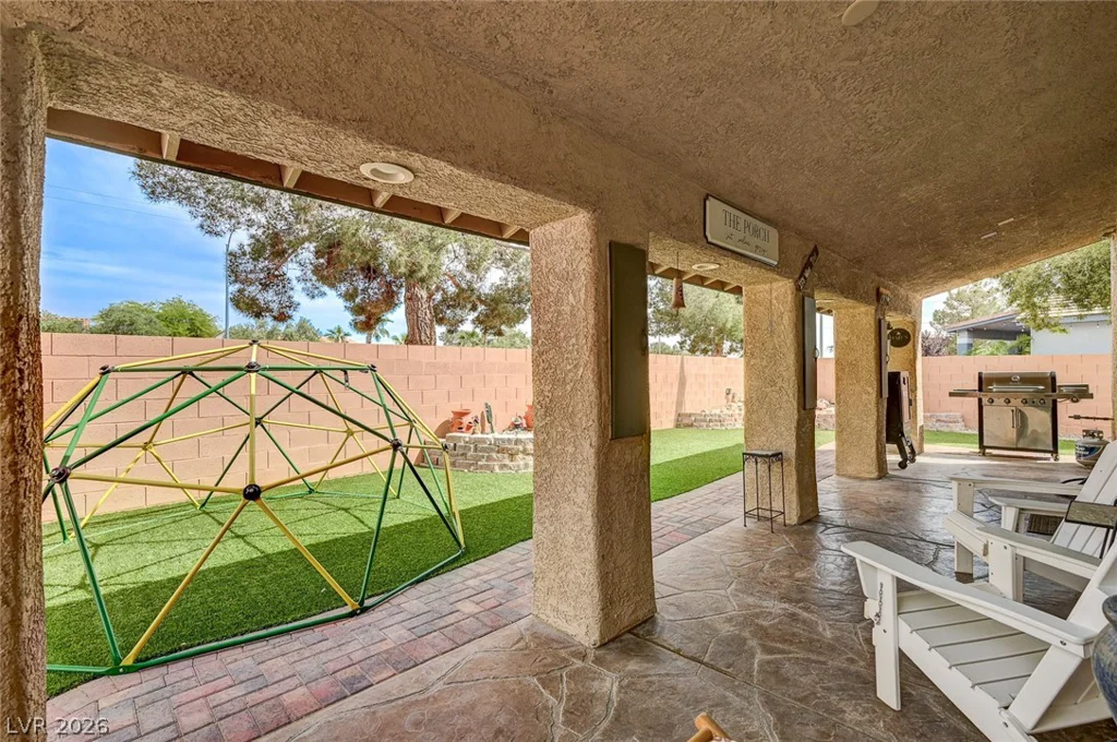 7030 Painted Paradise, Las Vegas, NV 89131