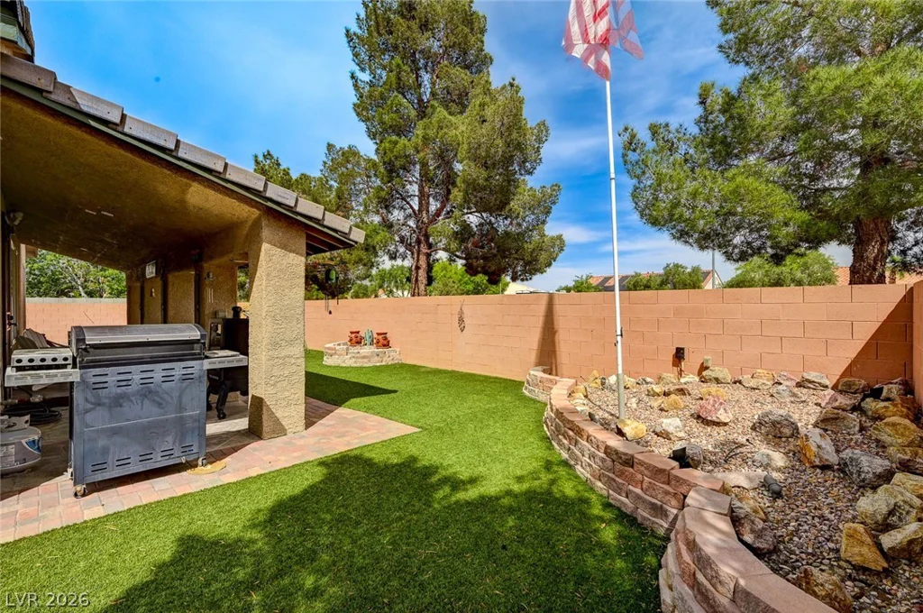 7030 Painted Paradise, Las Vegas, NV 89131