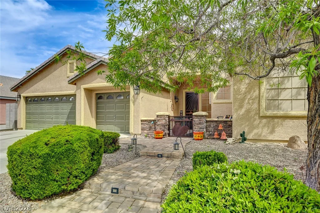 7030 Painted Paradise, Las Vegas, NV 89131