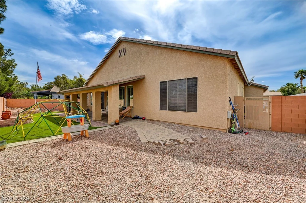 7030 Painted Paradise, Las Vegas, NV 89131
