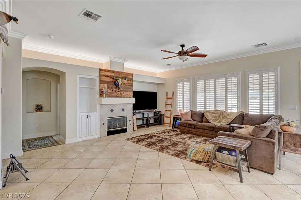 7030 Painted Paradise, Las Vegas, NV 89131