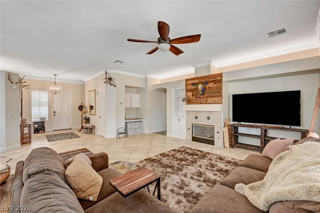 7030 Painted Paradise, Las Vegas, NV 89131