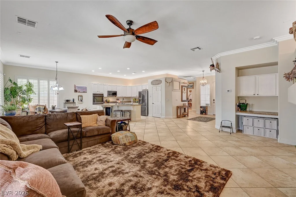 7030 Painted Paradise, Las Vegas, NV 89131