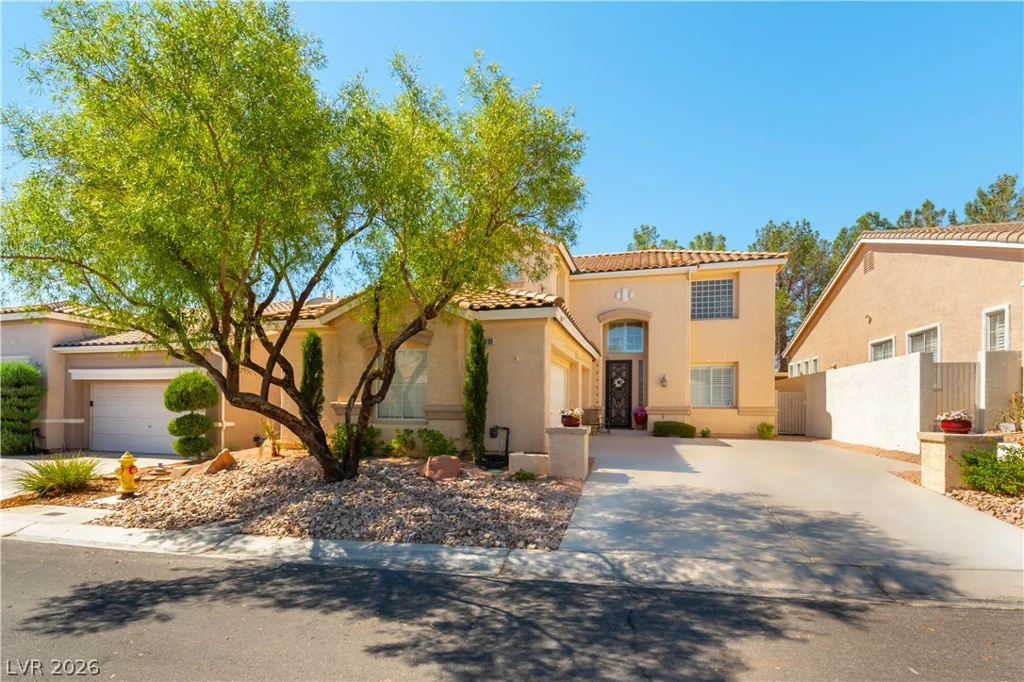 10105 Snow Crest, Las Vegas, NV 89134