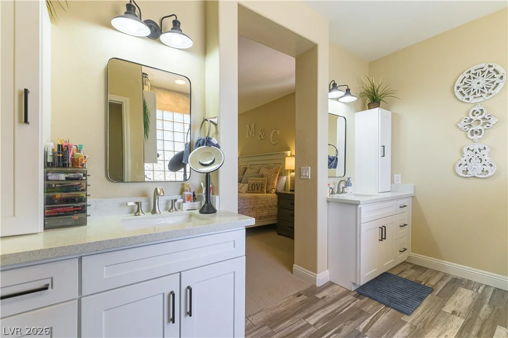 10105 Snow Crest, Las Vegas, NV 89134