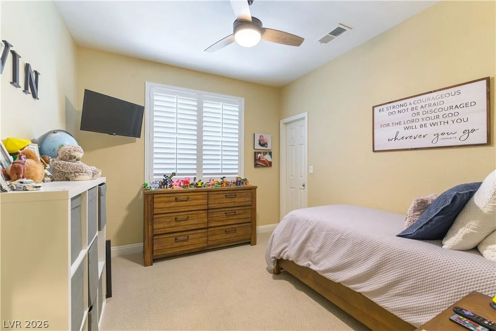 10105 Snow Crest, Las Vegas, NV 89134