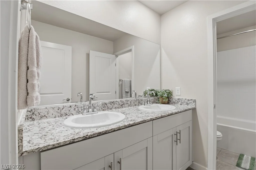 8336 Miller, Las Vegas, NV 89113