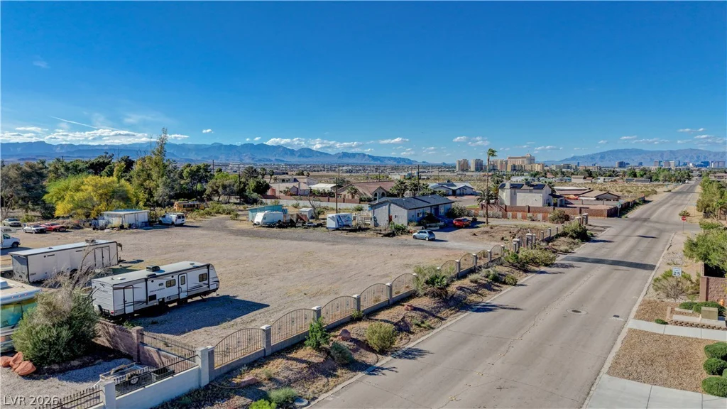 11015 Haven, Las Vegas, NV 89183
