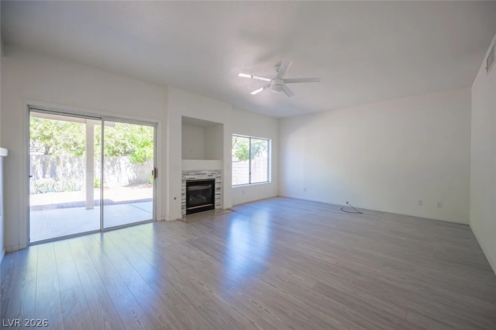 8512 Copper Ridge, Las Vegas, NV 89129