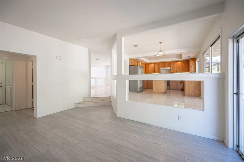 8512 Copper Ridge, Las Vegas, NV 89129