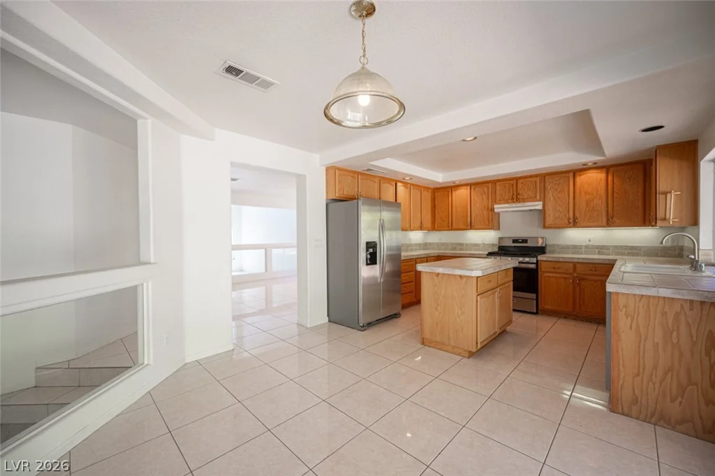 8512 Copper Ridge, Las Vegas, NV 89129