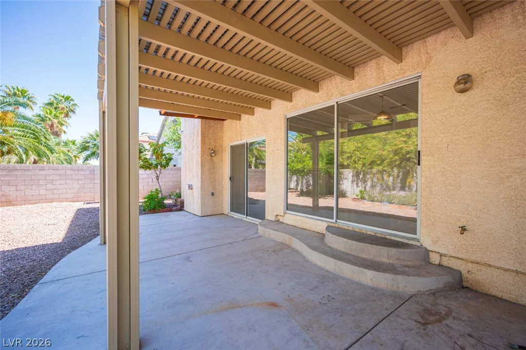 8512 Copper Ridge, Las Vegas, NV 89129