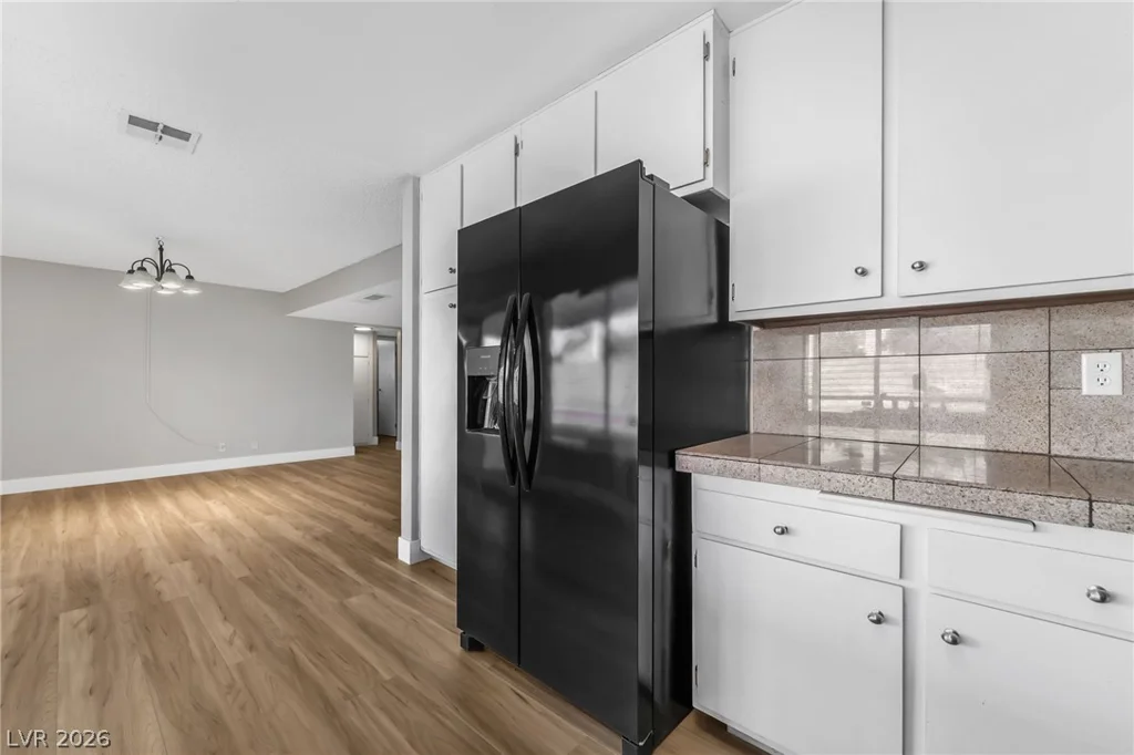 4733 Castle Rock, Las Vegas, NV 89147