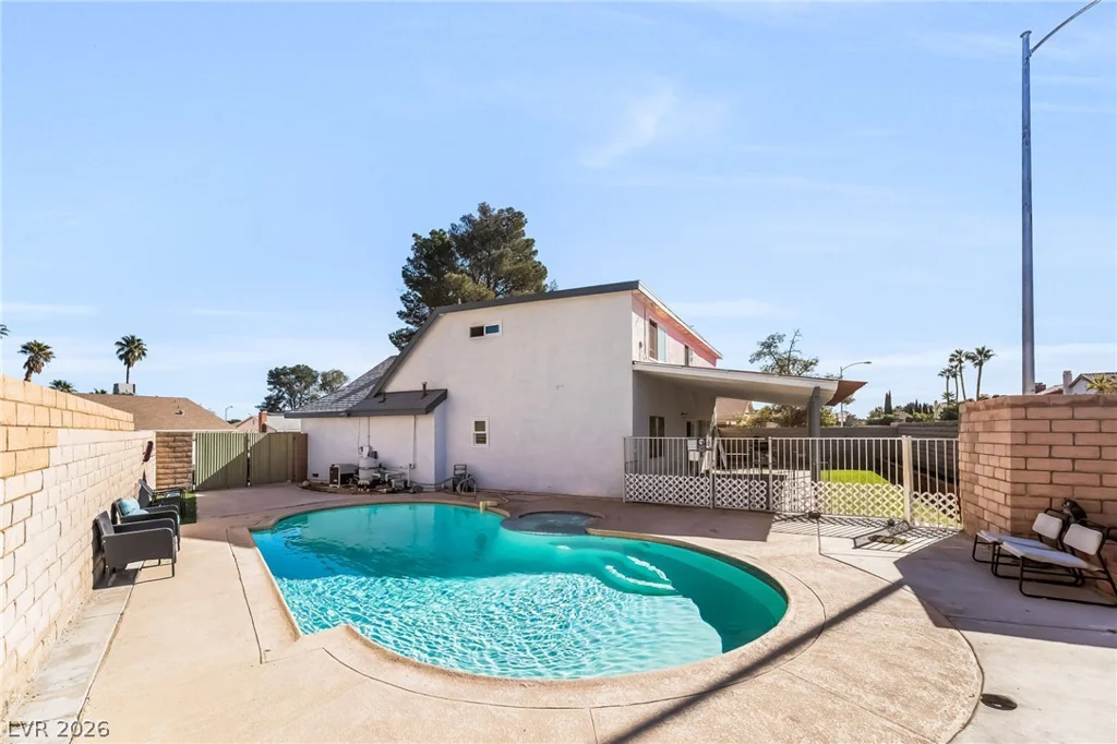 4733 Castle Rock, Las Vegas, NV 89147