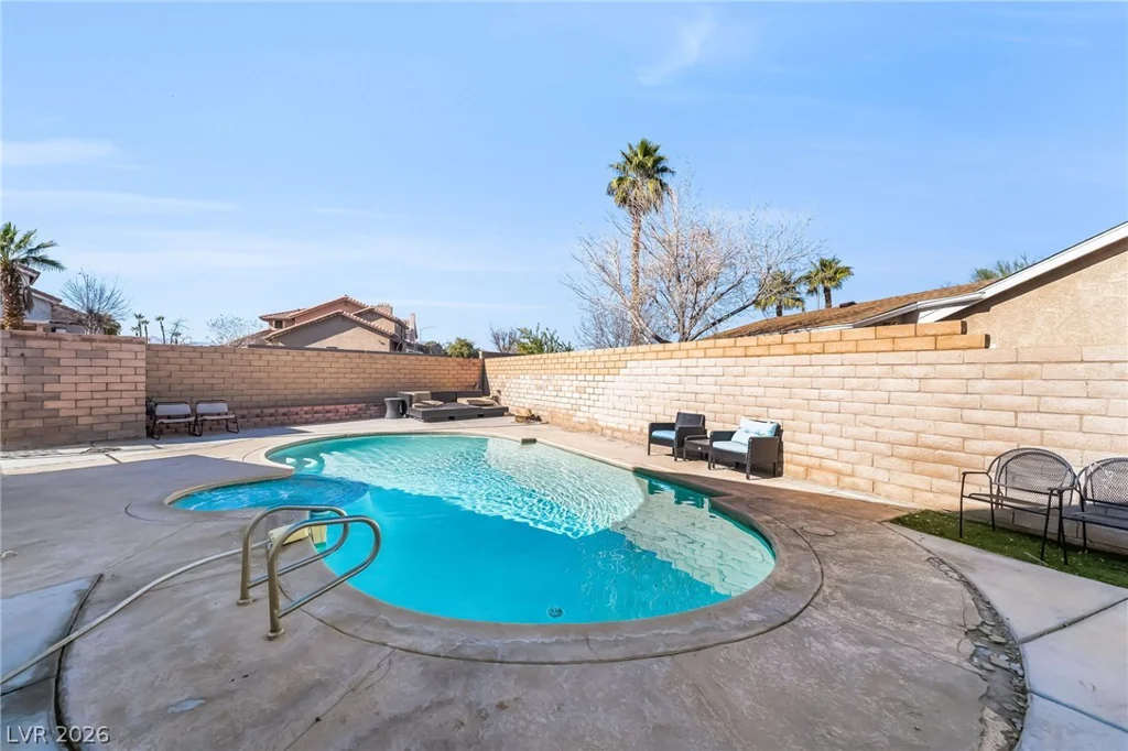 4733 Castle Rock, Las Vegas, NV 89147