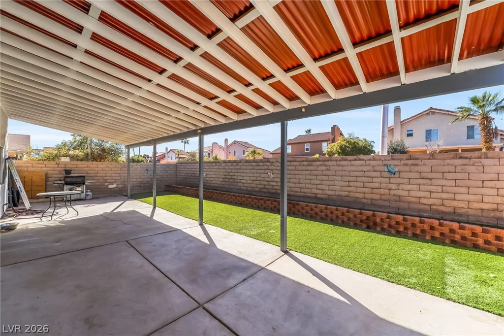 4733 Castle Rock, Las Vegas, NV 89147