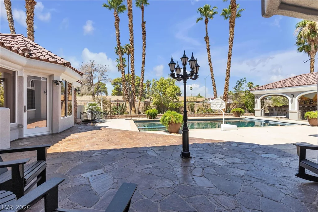 3341 Camino Gardens, Las Vegas, NV 89146