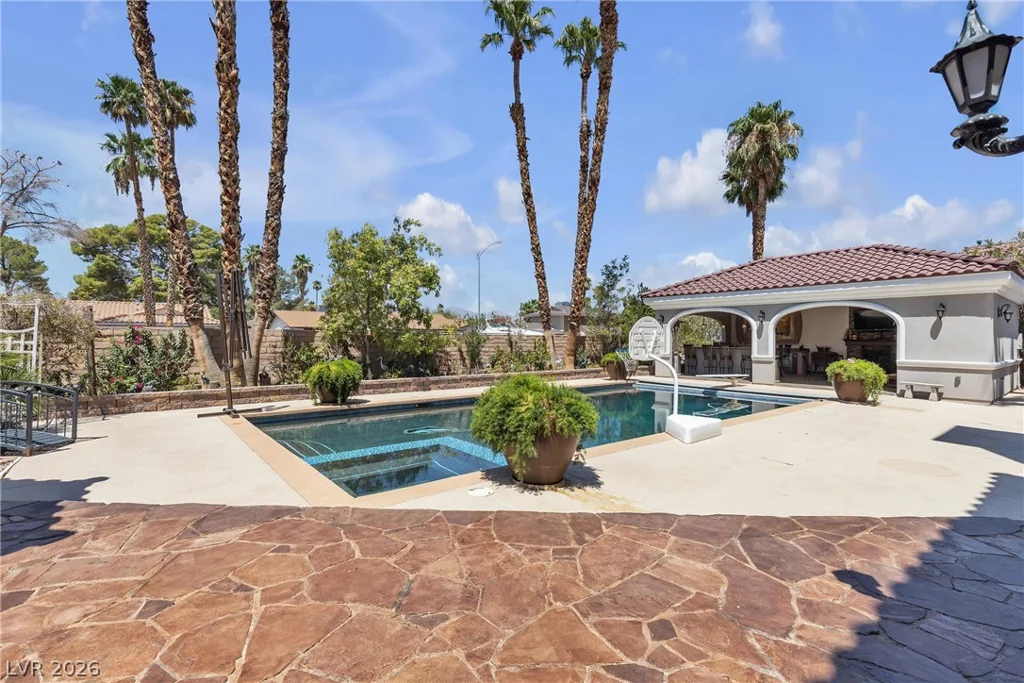 3341 Camino Gardens, Las Vegas, NV 89146