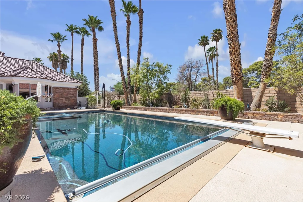 3341 Camino Gardens, Las Vegas, NV 89146