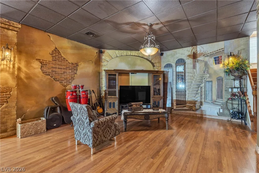 3341 Camino Gardens, Las Vegas, NV 89146