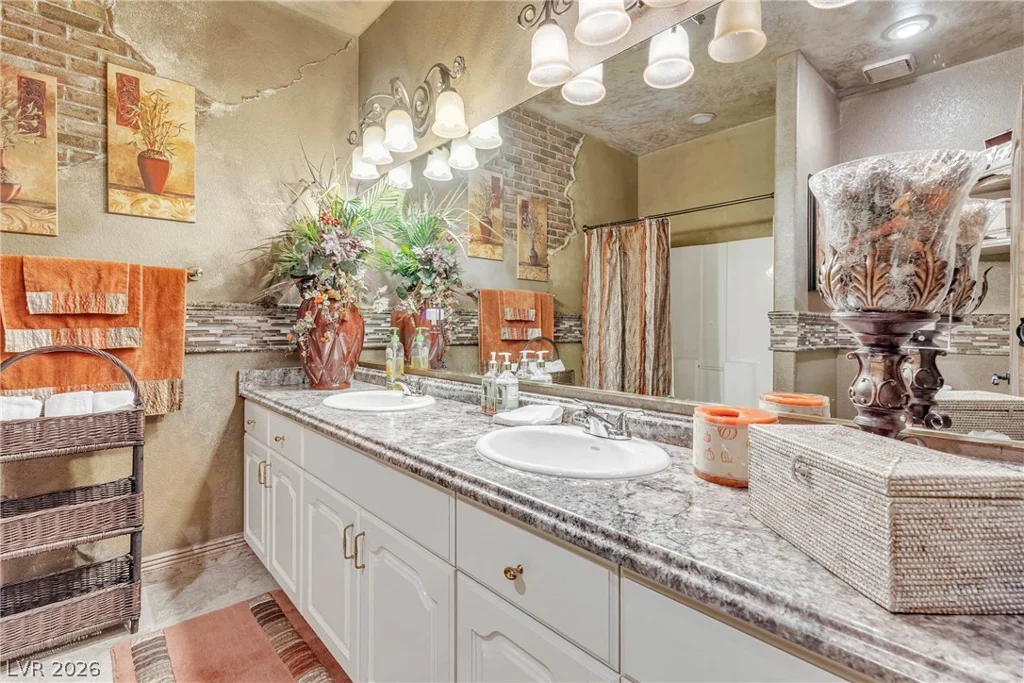 3341 Camino Gardens, Las Vegas, NV 89146