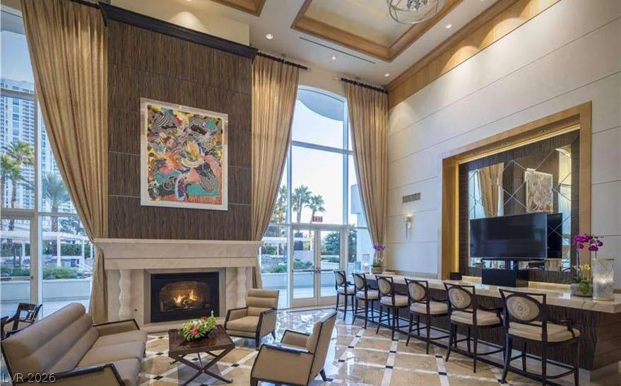 2877 Paradise, Las Vegas, NV 89109