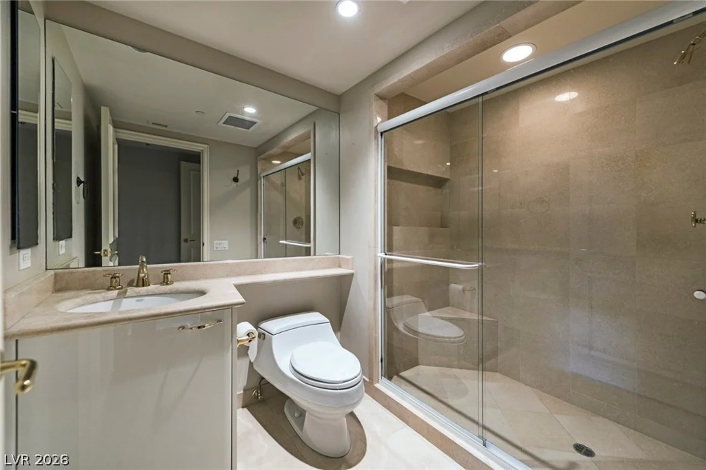 2877 Paradise, Las Vegas, NV 89109