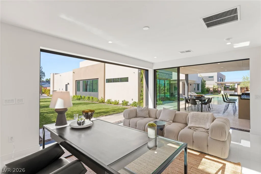 7385 Heron Canyon, Las Vegas, NV 89117