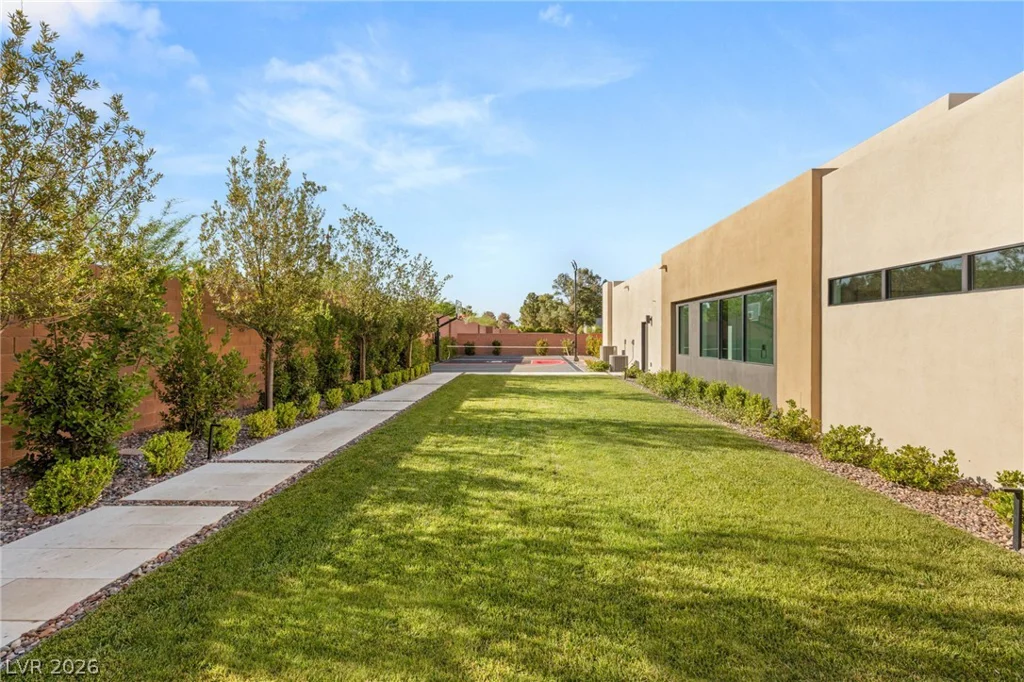 7385 Heron Canyon, Las Vegas, NV 89117