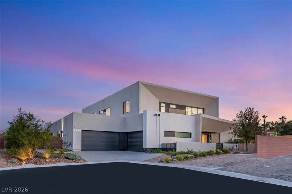 7385 Heron Canyon, Las Vegas, NV 89117
