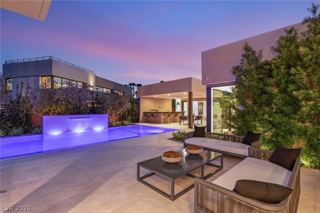 7385 Heron Canyon, Las Vegas, NV 89117