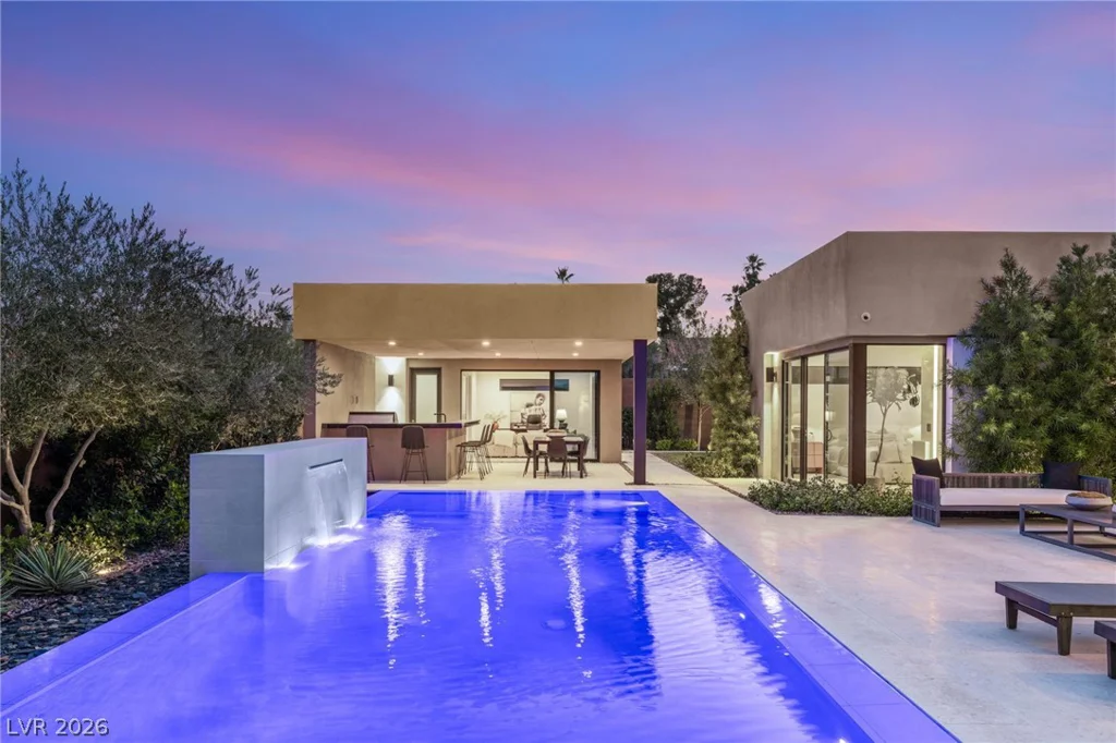 7385 Heron Canyon, Las Vegas, NV 89117