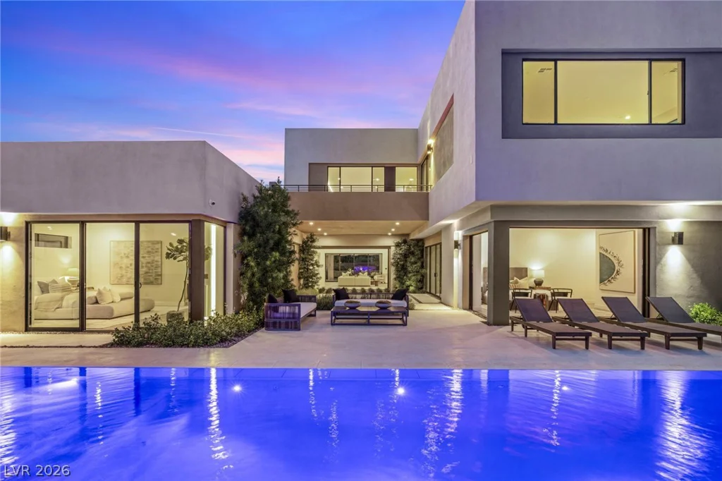 7385 Heron Canyon, Las Vegas, NV 89117